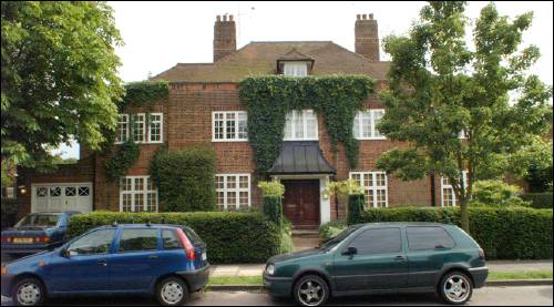 02 Neville Drive